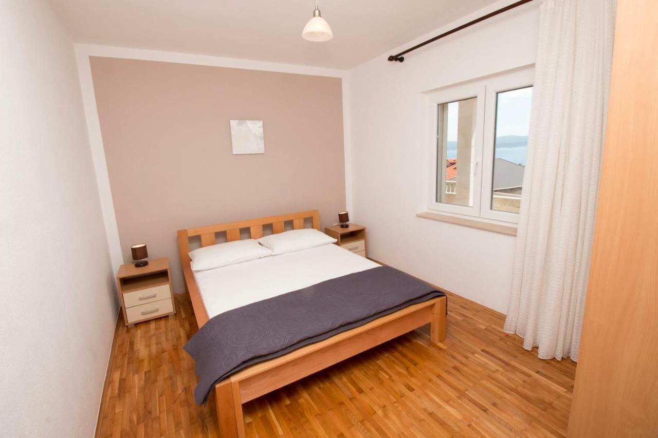 Liber Apartment *